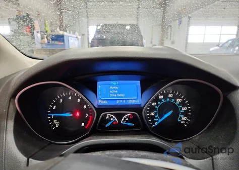 2013 Ford Focus Se z USA, uszkodzony, nr VIN 1FADP3F24DL315367